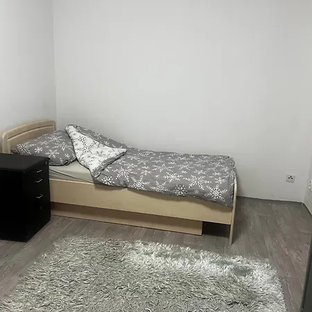 Sunny Cozy In A Shared Family House Bed & Breakfast