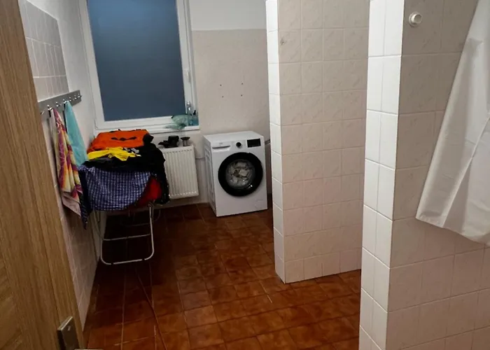 Bed & Breakfast Sunny Cozy In A Shared Family House *