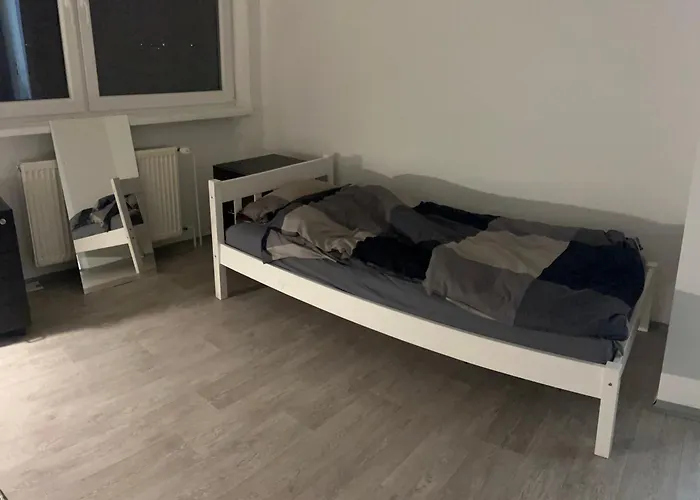 Bed & Breakfast Sunny Cozy In A Shared Family House